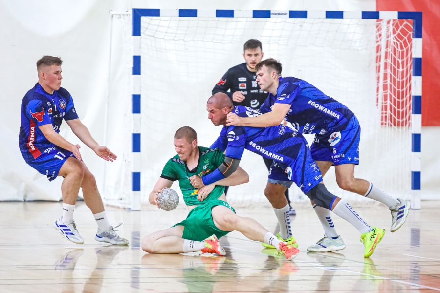 Zrewanżować się Tytanom